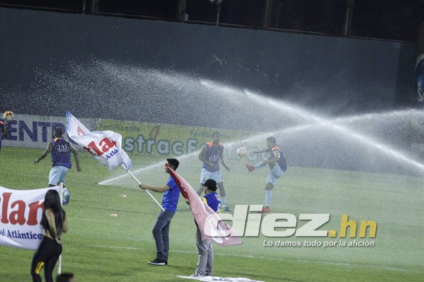 Las curiosas imágenes que la TV no mostró de la Fecha 3 del Clausura