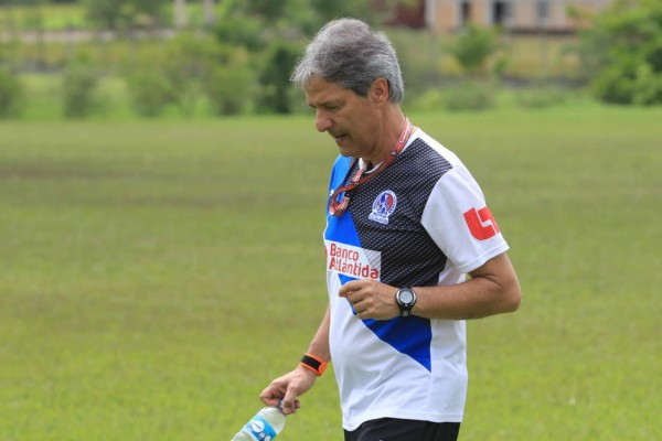 MERCADO: Marathón confirma delantero y UPNFM busca tres refuerzos