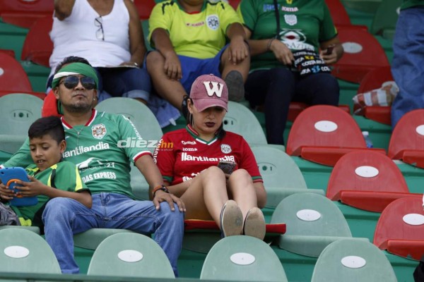 Fotos: Chicas lindas y ambiente familiar en las gradas del Yankel Rosenthal