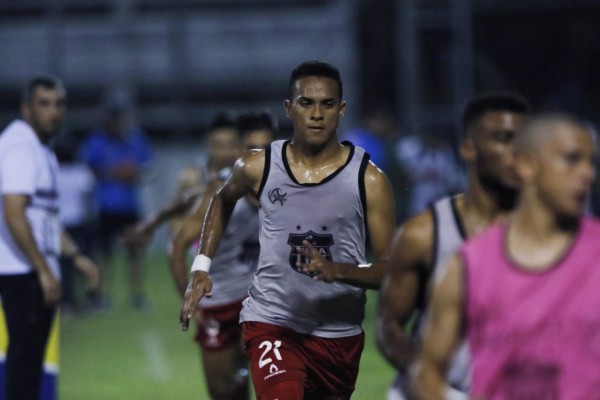 La generación de jugadores en Honduras que buscará sobresalir post coronavirus
