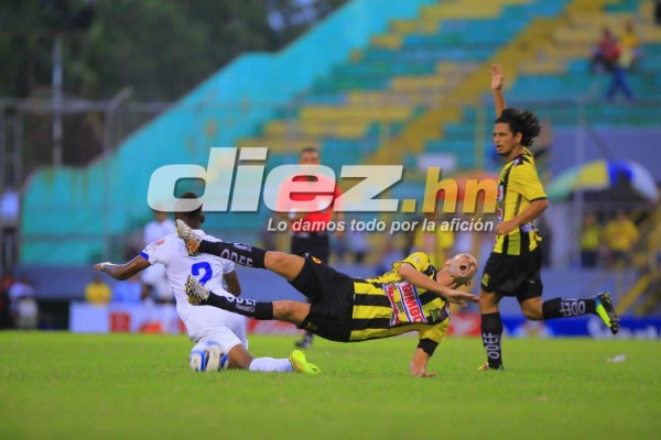 La mejores imágenes del clásico España Olimpia