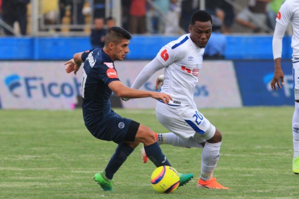 El once titular de Olimpia que recomienda Kilvett Bertrand para la final ante Motagua