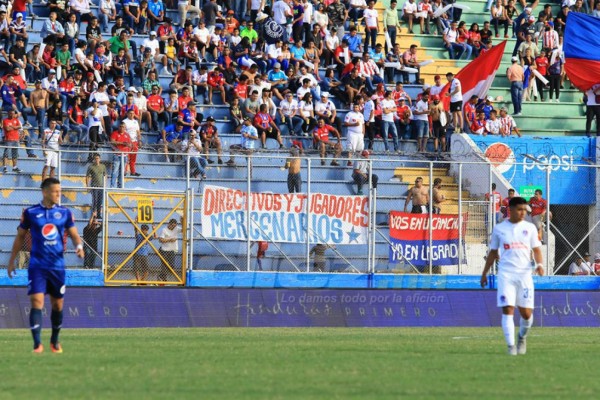 NO VISTE EN TV: Wilson Palacios, ambientazo y un herido en las gradas