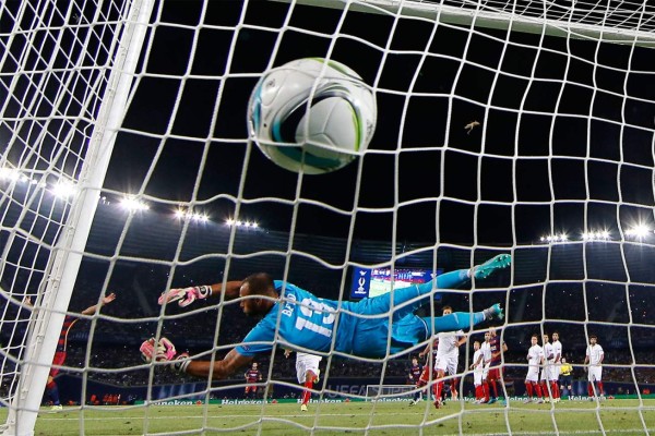 Las mejores imágenes de la final de Supercopa de Europa 2015