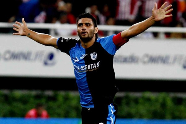 Grandes jugadores que el fútbol hondureño podría reclutar