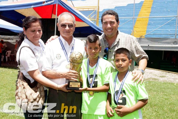 San Antonio de Tela se corona campeón de Copa Gatorade Sub-12