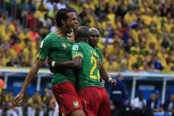 Brasil venció 4-1 a Camerún y amarra primer lugar