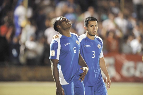 En fotos: Dolor y llanto en Nicaragua por eliminación a último minuto