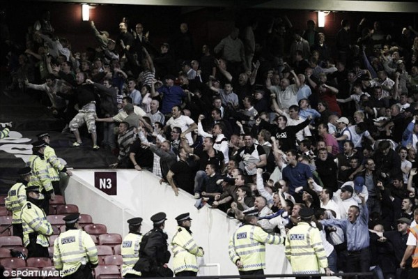 Las 10 barras que son consideradas como las más peligrosas en el mundo del fútbol