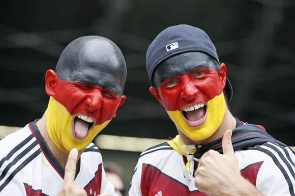 La fiesta en las tribunas en la semifinal Brasil vs Alemania
