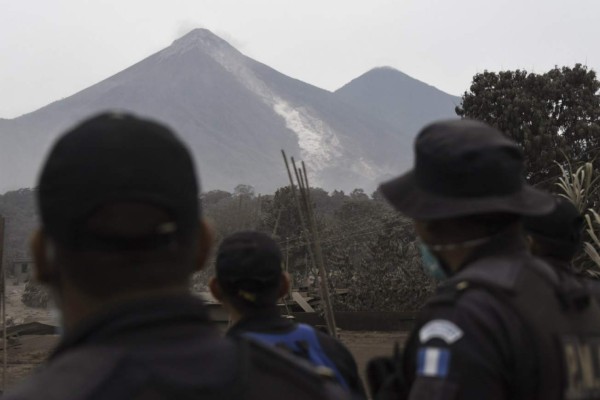 ¡Impactantes! Las otras imágenes que no has visto tras la potente erupción de volcán en Guatemala