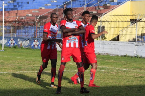 Los jugadores que quedan como agentes libres al terminar el Clausura