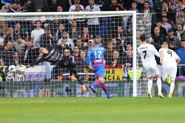 Las cosas que no sabías del portero costarricense Keylor Navas