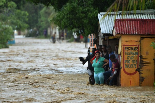 Las imágenes más impactantes del paso del Huracán Matthew por el Caribe