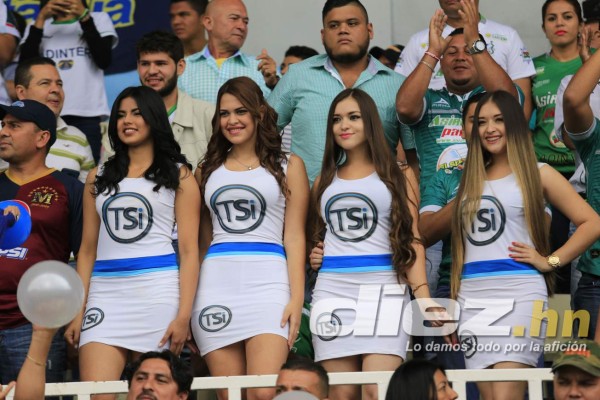 FOTOS: La final del fútbol de Honduras estuvo lleno de bellas mujeres