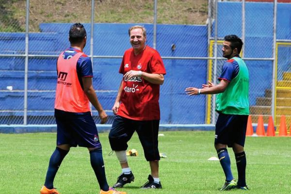 Los entrenadores extranjeros que dirigen en Centroamérica