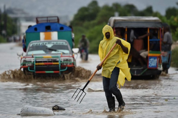 Las imágenes más impactantes del paso del Huracán Matthew por el Caribe