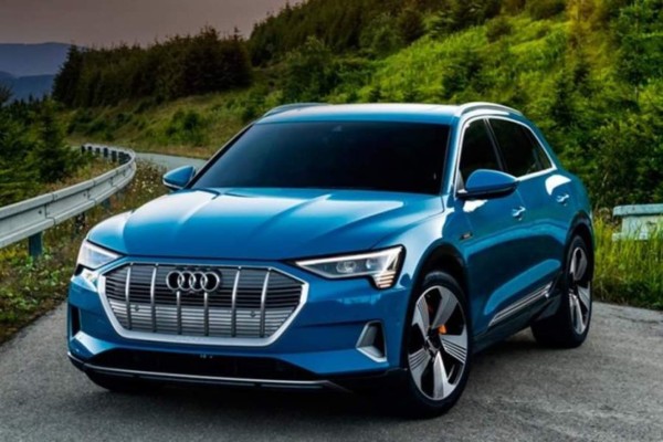 ¡Una joya de 2.3 millones de lempiras! Así es el regalito que recibió el Choco Lozano en España