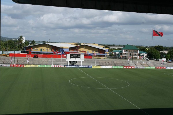 El precario Proyecto Gol de Honduras y el lujoso de Costa Rica