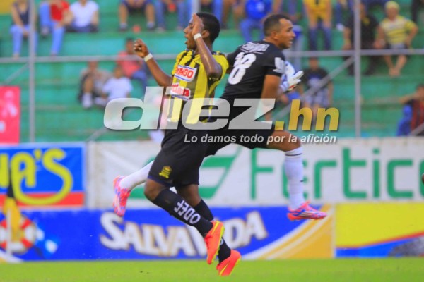 La mejores imágenes del clásico España Olimpia