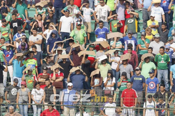 CURIOSAS: La bronca, los reclamos de Diego Vázquez y el esfuerzo de la afición