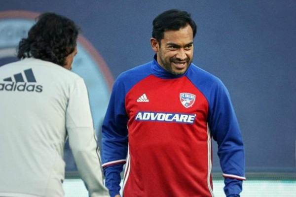 Grandes jugadores que el fútbol hondureño podría reclutar