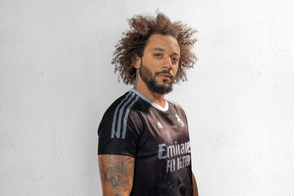 Con un dragón: Real Madrid y Adidas presentan una nueva camiseta que van a lucir en el clásico