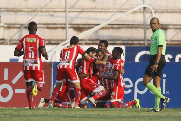 Mercado: Motagua y Olimpia prestarán jugadores; Rubilio Castillo iría a Portugal