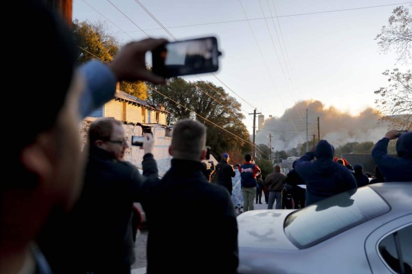 Así fue la implosión del Georgia Dome, el imponente estadio de los Falcons