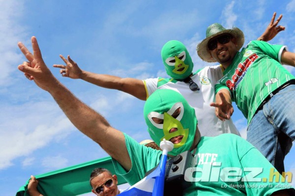 Ambiente festivo en Juticalpa en la final de Ascenso