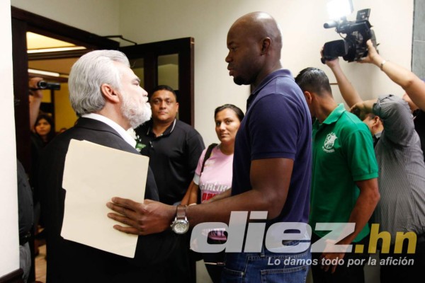 La emotiva despedida a Mario Verdial.