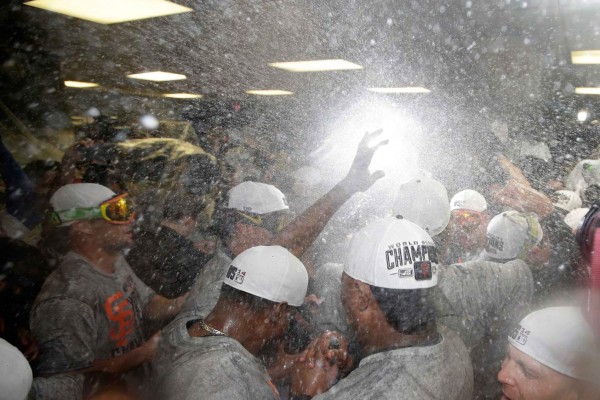 Gigantes ganó la Serie Mundial por tercera vez