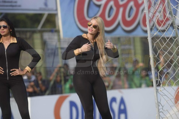 Las chicas más bonitas en los estadios de Honduras en la fecha 11
