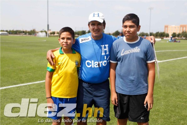 Selección hondureña recibe el apoyo de su afición en Dallas pervio debut en la Copa Oro