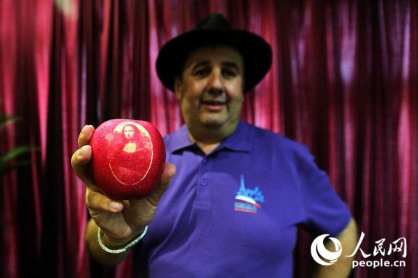 FOTOS: Nacen manzanas artísticas en Shanghai, China