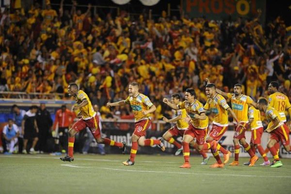 ¿Mete miedo? El pequeño estadio del Herediano-Motagua