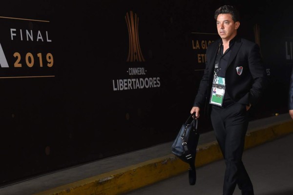 Marcelo Gallardo rompe a llorar tras perder la final de la Copa Libertadores ante Flamengo