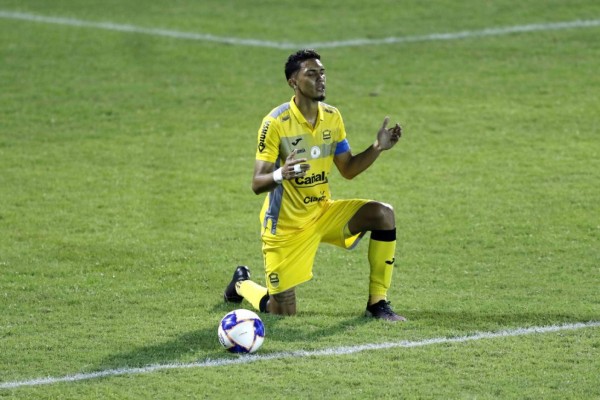 Mercado: Real España y Motagua alistan trueque, compran a legionario y club quiere a Félix Crisanto