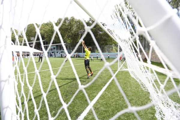 Así es la espectacular cancha sintética que fue inaugurada en Santa Lucía
