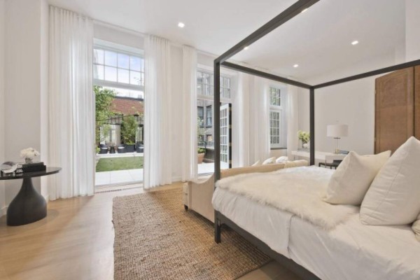 La lujosa mansión que ha puesto a la venta Jennifer López para ir a vivir con Álex Rodríguez