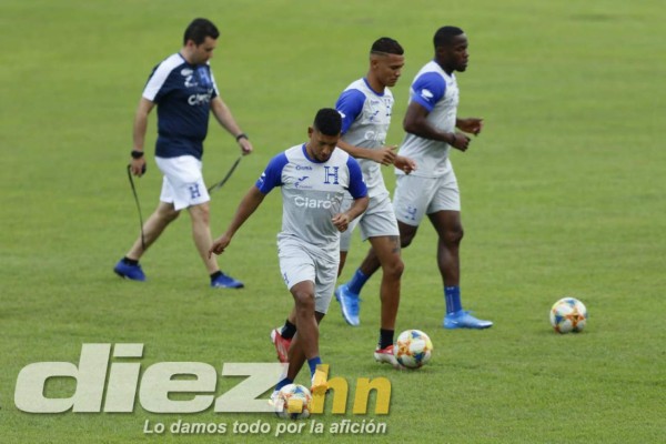 Así fue el primer entrenamiento de Honduras al mando del 'Bolillo' Gómez: Charla y lo que trabajaron