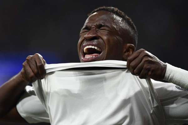 En fotos: Las desgarradoras imágenes de Vinícius Jr contra el Ajax en el Bernabéu