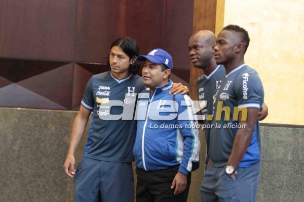 El ambiente en concentración de Honduras a un día de su debut