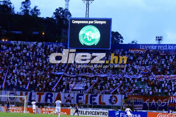 Llantos, algarabía, violencia y heridos; lo que no se vio de las semifinales en Honduras