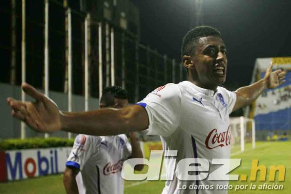 Olimpia pega primero al Real España y en el estadio Morazán