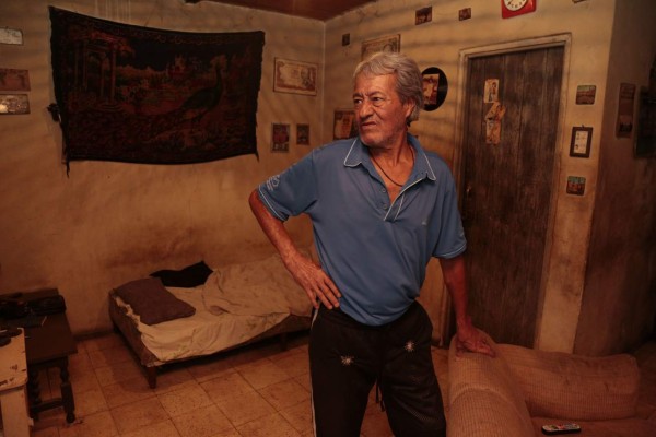 La cruda realidad del 'Indio' Urquía en fotos