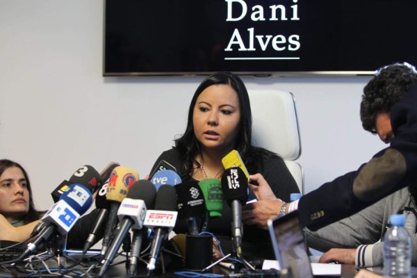 FOTOS: Las esposas con menos glamour en el fútbol