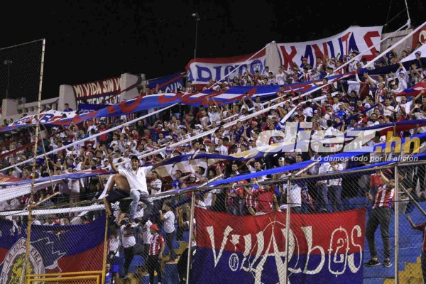 NO SE VIO: El bonito gesto de Olimpia y Roger Rojas es ovacionado