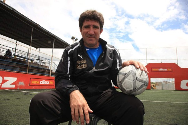 TOP: Los 10 mejores entrenadores del Olimpia en toda su historia