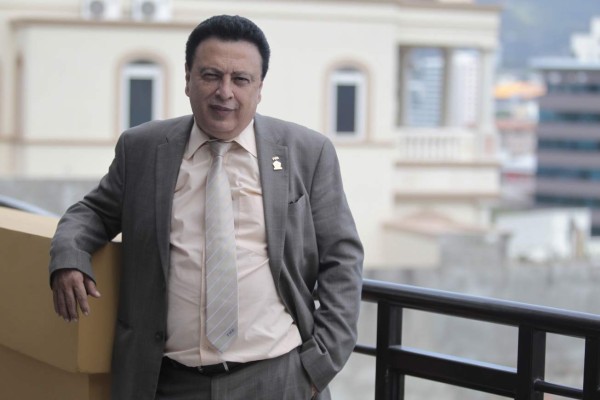 Alfredo Hawit anuncia que pedirá ayuda al Gobierno de la República